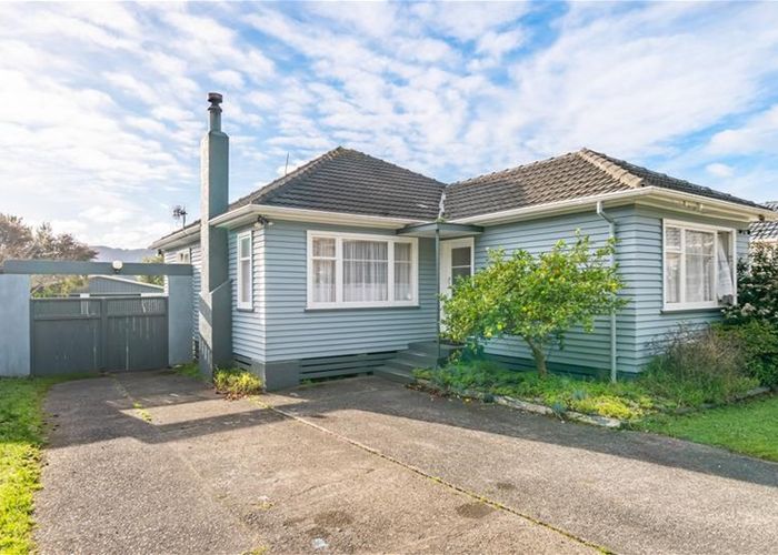  at 118 Wainuiomata Road, Wainuiomata, Lower Hutt