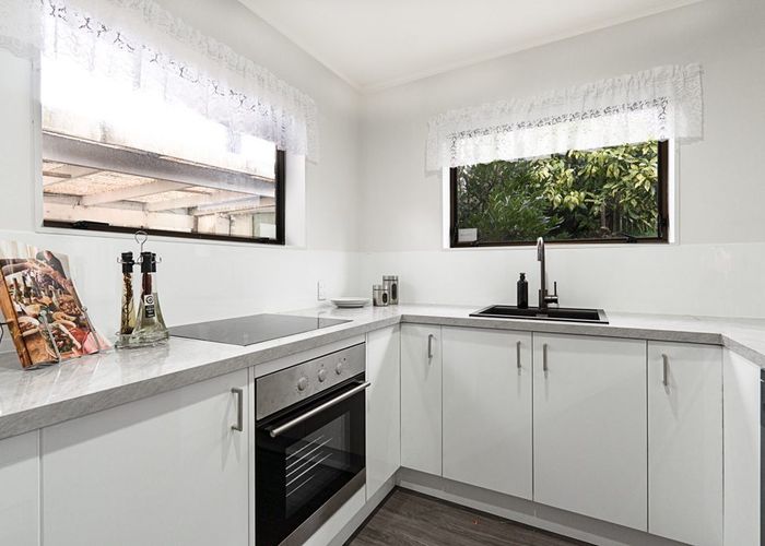  at 1/2a Takapu Street, Henderson, Waitakere City, Auckland