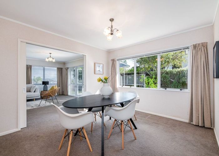  at 42 Sunhill Road, Sunnyvale, Auckland