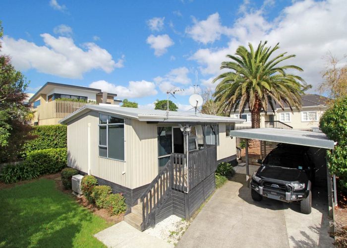  at 63a Beachlands Road, Beachlands, Manukau City, Auckland