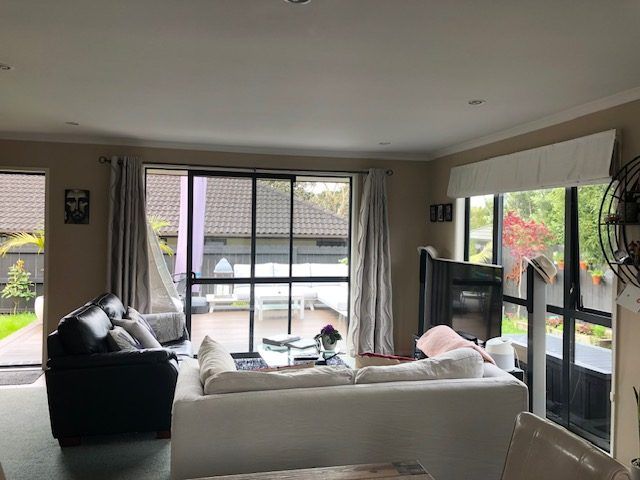  at 22 Zefiro Drive, Massey, Auckland