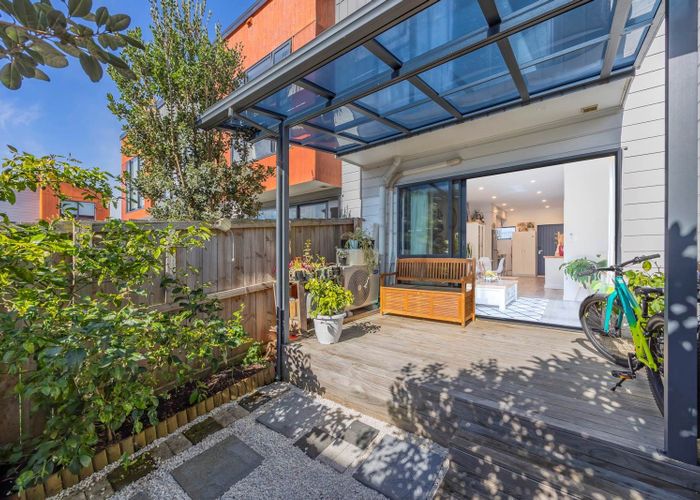  at 70D Union Road, Howick, Manukau City, Auckland