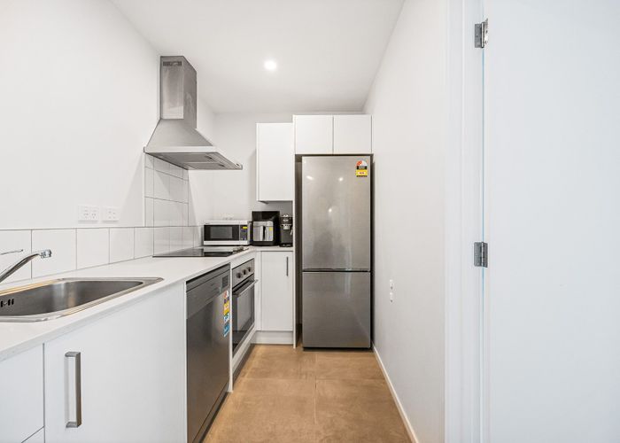  at 105/28B Eileen Newey Place, Henderson, Waitakere City, Auckland