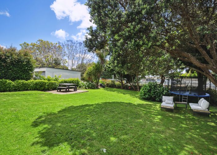  at 1 Caughey Place, Mount Albert, Auckland