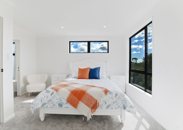  at 1/44 Normandy Place, Henderson, Waitakere City, Auckland