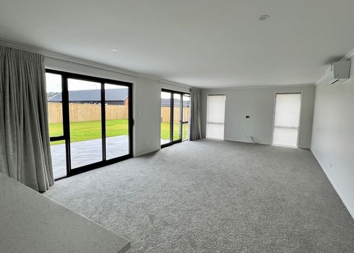  at 24 Kerr Cr, Patumahoe, Franklin, Auckland