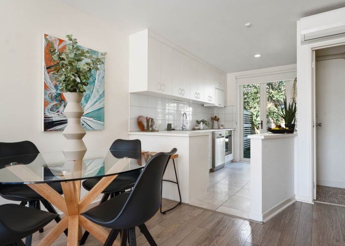  at 38/27 Birdwood Crescent, Parnell, Auckland City, Auckland