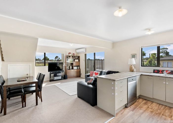  at 3/2 Portage Road, Papatoetoe, Auckland