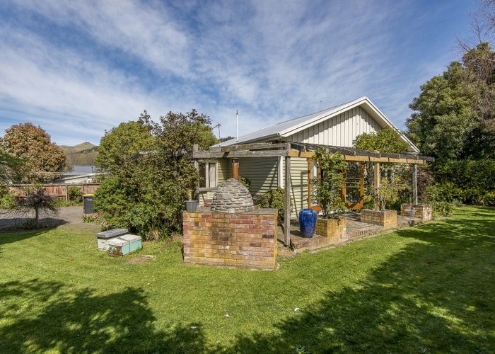  at 3 Bowenvale Avenue, Cashmere, Christchurch