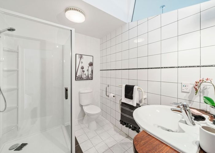  at 12/220 Thorndon Quay, Pipitea, Wellington