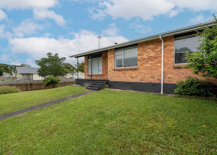  at 8 Emerald Place, Chartwell, Hamilton, Waikato