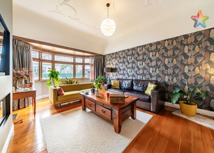  at 6 Wha Street, Lyall Bay, Wellington, Wellington