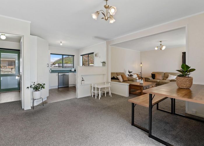  at 26 Barnard Road, Fairy Springs, Rotorua