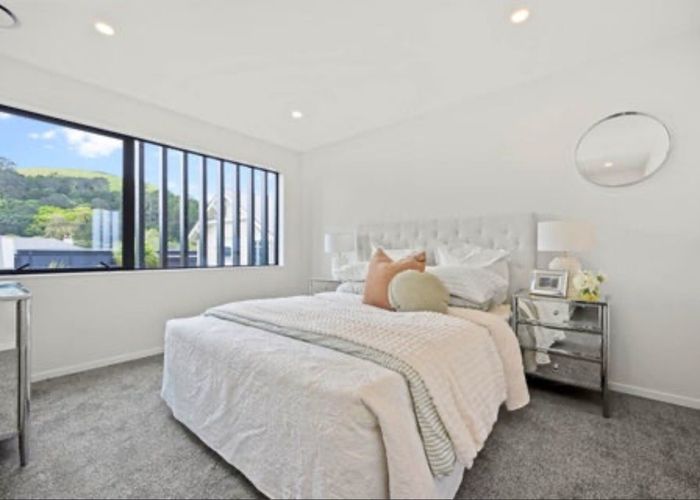  at 8B Eglinton Avenue, Mount Eden, Auckland City, Auckland