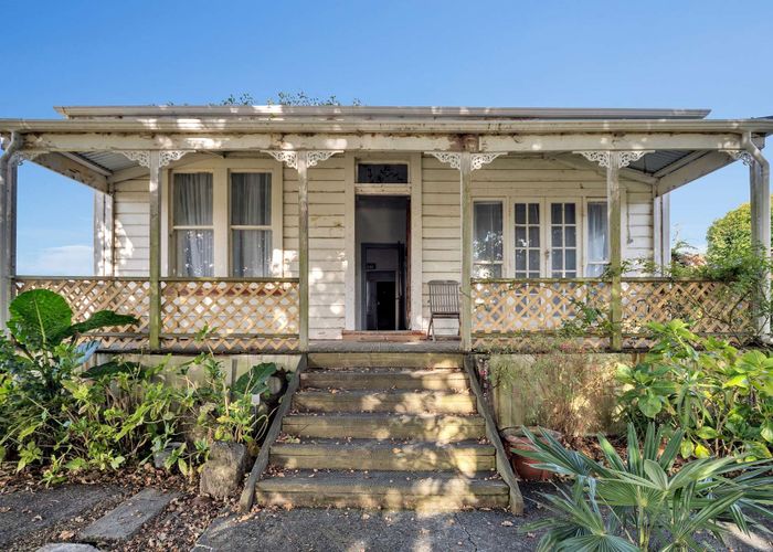  at 32 King Street West, Te Kūiti