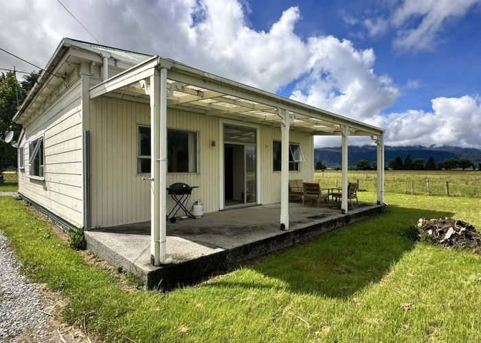 Recently sold 436 Wanganui Flat Road, Harihari homes.co.nz