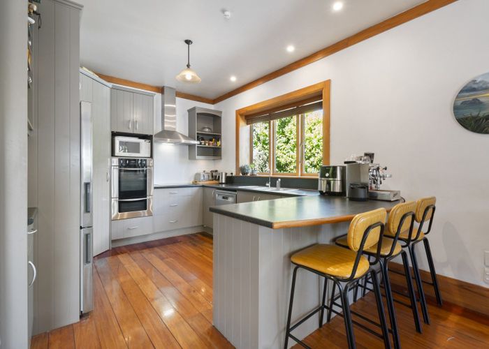  at 27 Stanley Avenue, Palmerston North, Palmerston North