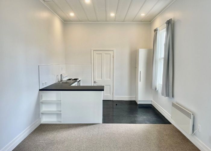  at 1/16 Kawerau Avenue, Devonport, North Shore City, Auckland