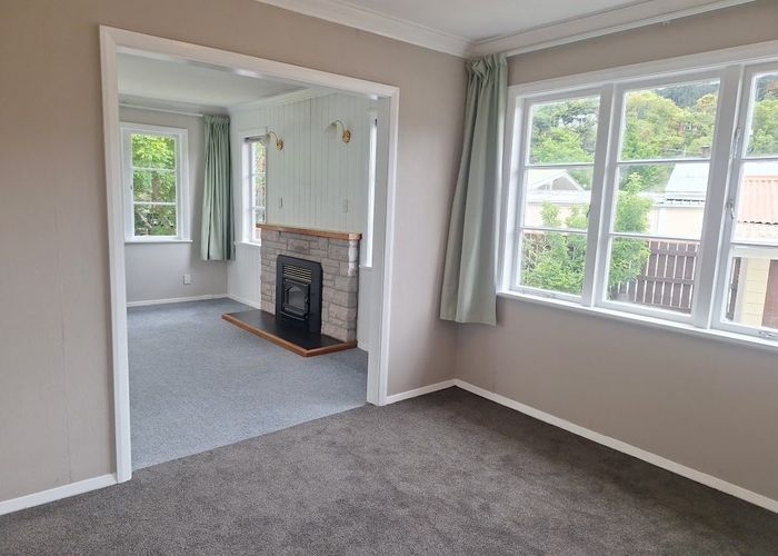  at 5 Birch Grove, Pinehaven, Upper Hutt, Wellington