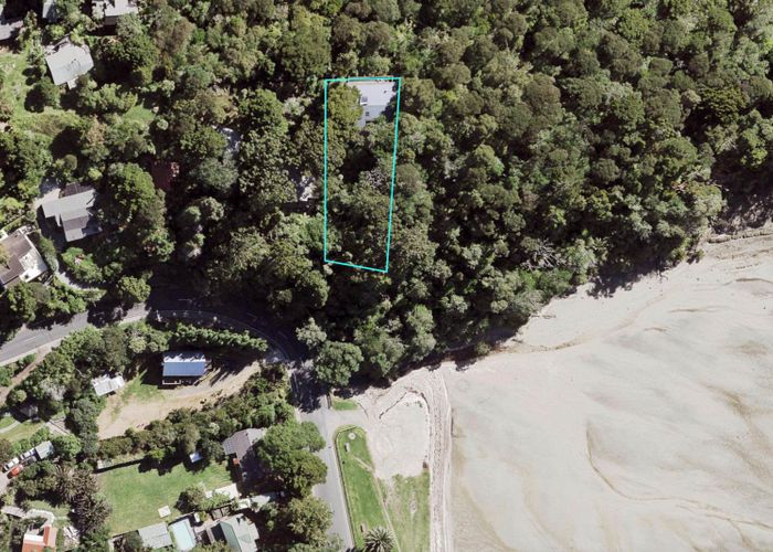  at 90 Warner Park Avenue, Laingholm, Auckland