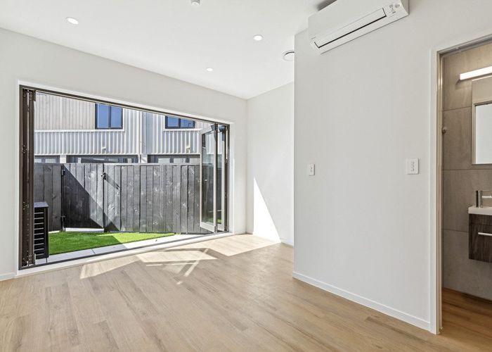  at 17 Sultan Street, Ellerslie, Auckland City, Auckland