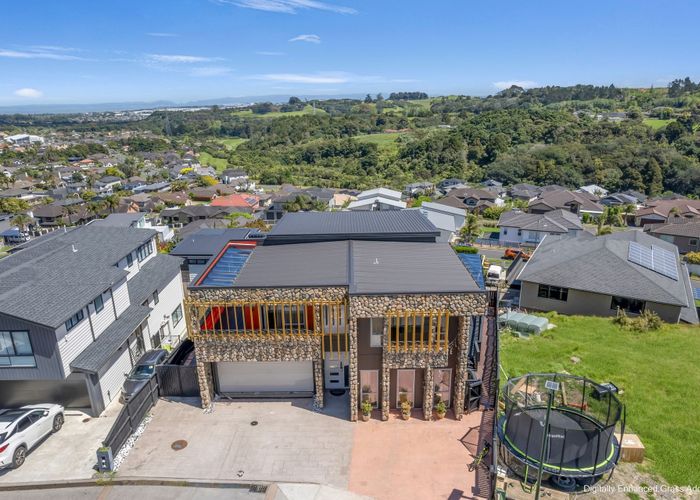  at 22 Jabal Crescent, Totara Park, Manukau City, Auckland