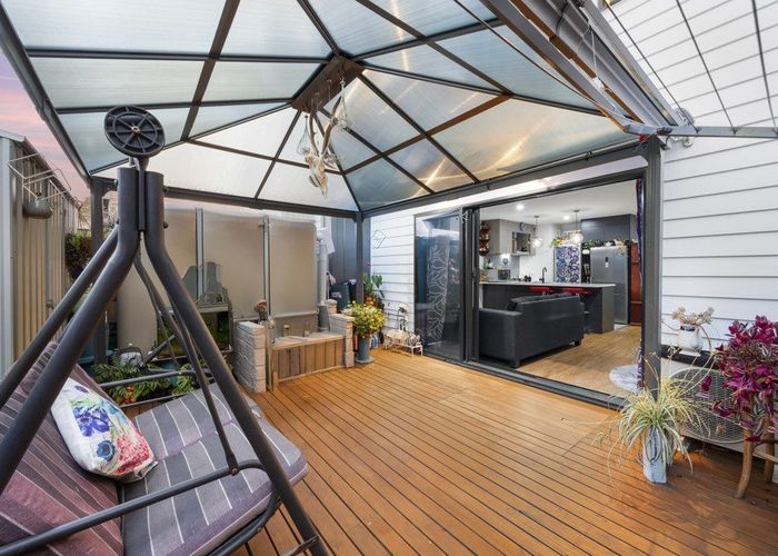  at 4/143 Portage Road, New Lynn, Waitakere City, Auckland