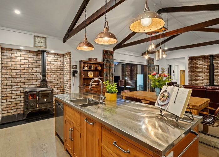  at 677 Work Road, Whakamarama, Katikati