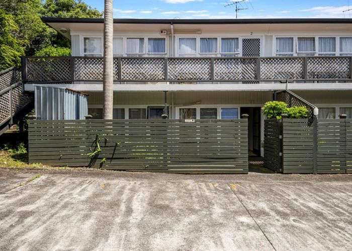  at 1/11 Tawera Road, Greenlane, Auckland