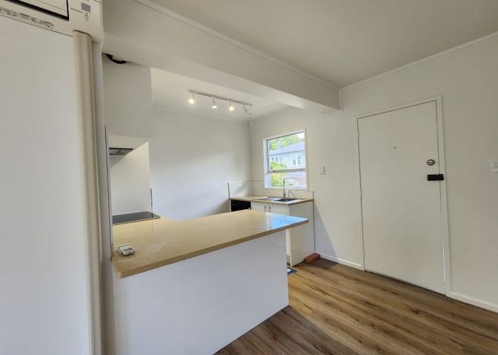  at 9/23 Fairview Rd, Mount Eden, Auckland City, Auckland