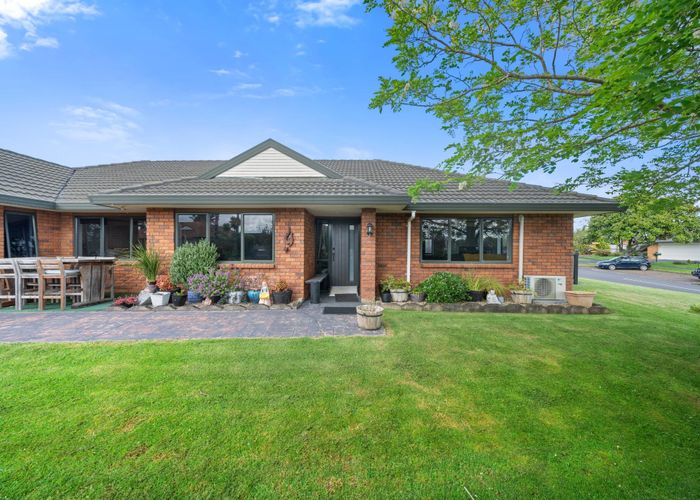  at 4 Castlehill Court, Wattle Downs, Manukau City, Auckland
