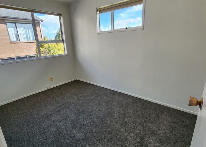  at 32 Aberfeldy Ave, Highland Park, Manukau City, Auckland