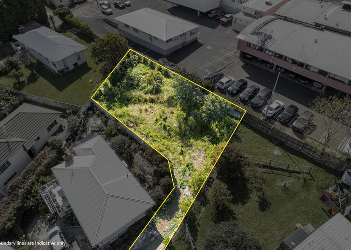  at 3/5 Sunnyfield Crescent, Glenfield, North Shore City, Auckland