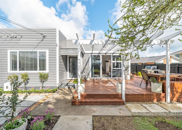  at 14 Bristol Street, Trentham, Upper Hutt