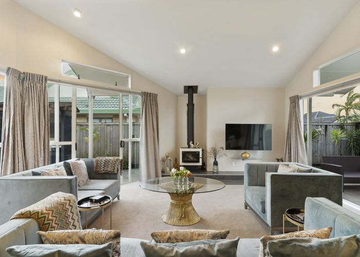  at 12 Amadeus Place, Northpark, Auckland