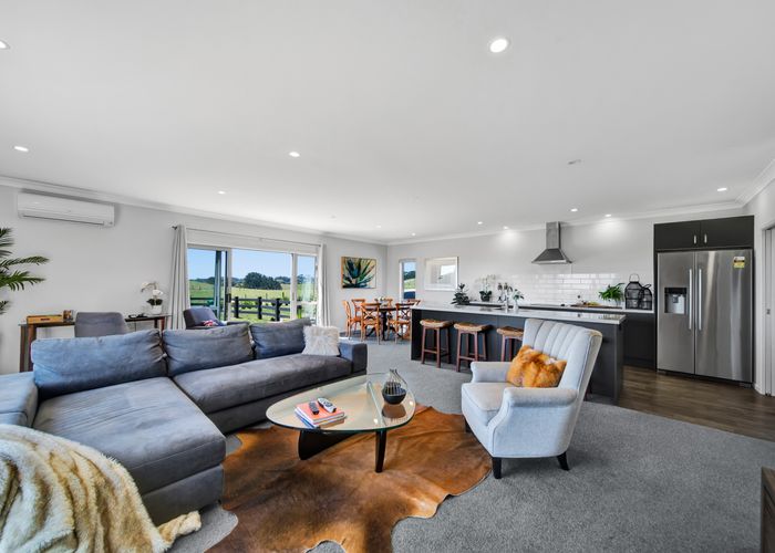  at 2 Konukunuku Way, Omata, New Plymouth