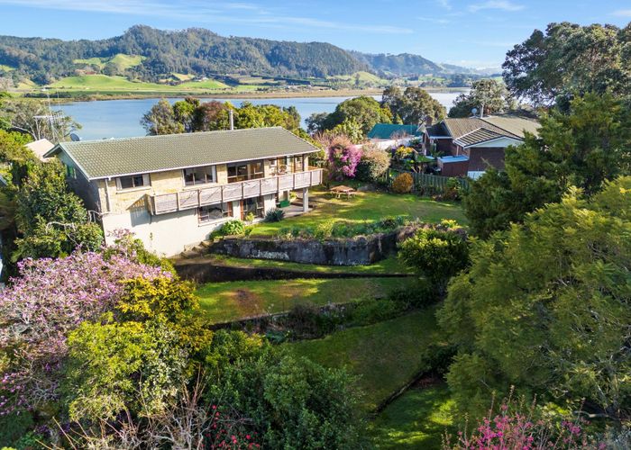  at 9 Giles Way, Katikati