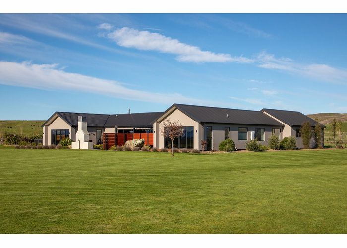  at 2864 Lauder-Omakau Road, Lauder, Omakau