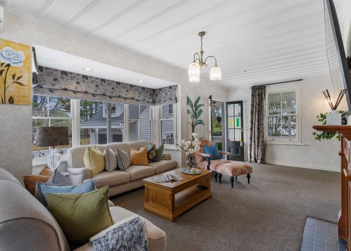  at 28 Whitford Park Road, Howick