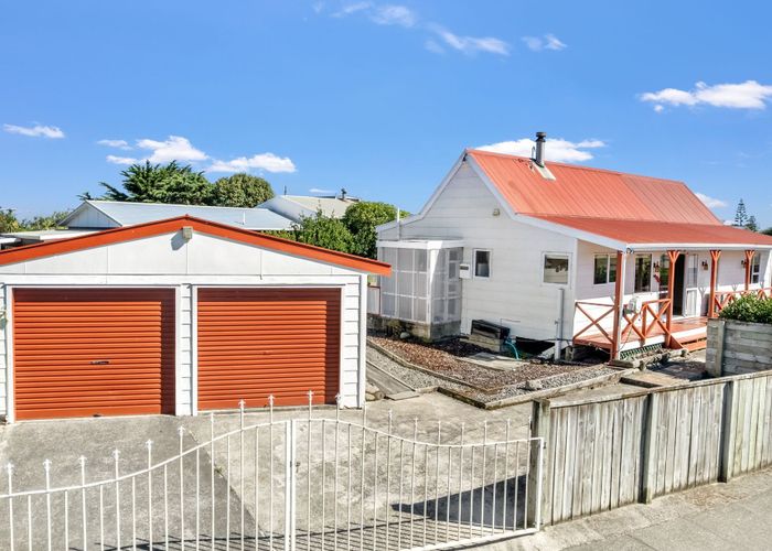  at 10 Taonui Street, Waitarere Beach, Horowhenua, Manawatu / Whanganui