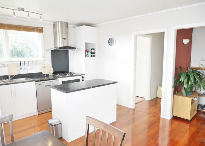  at 14 West-Watson Av, Hillmorton, Christchurch City, Canterbury