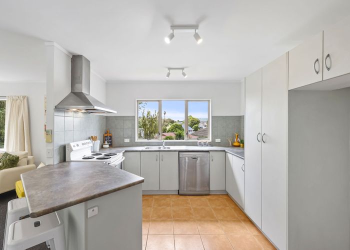  at 19b Landow Place (off Parrs Cross Road), Henderson, Waitakere City, Auckland