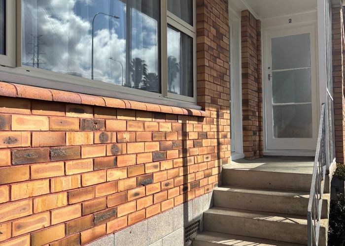  at 2/249 Te Atatu Road, Te Atatu South, Waitakere City, Auckland