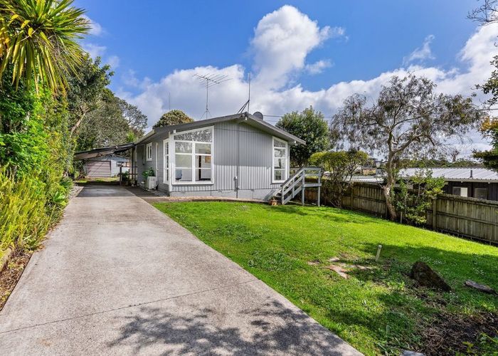  at 38 D'Oyly Drive, Stanmore Bay, Rodney, Auckland