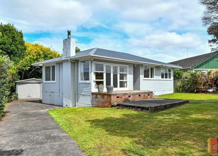  at 11 Royal Arch Place, Rosehill, Papakura