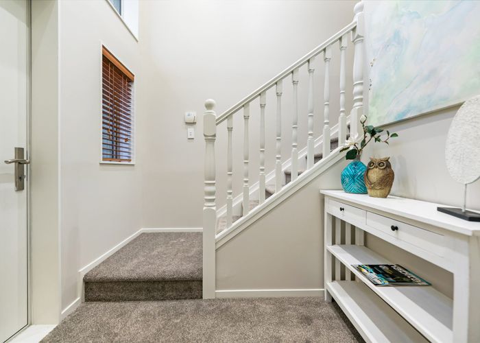  at 2 Jammen Drive, Massey, Auckland