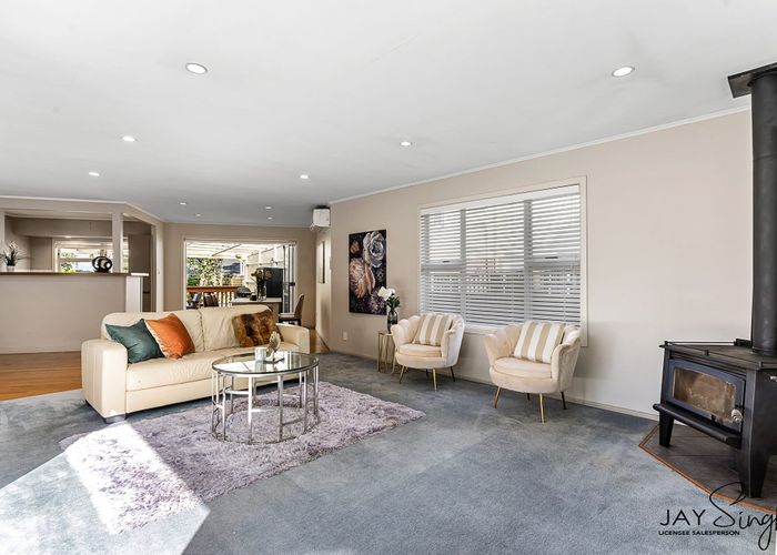  at 15 Monument Road, Papakura