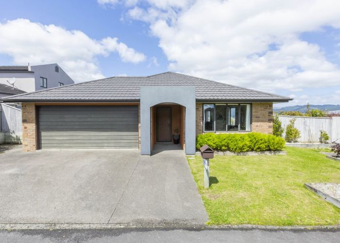  at 22 Garrett Place, Riverstone Terraces, Upper Hutt