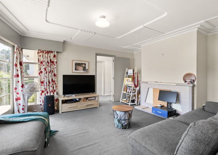  at 10 Shand Street, Green Island, Dunedin
