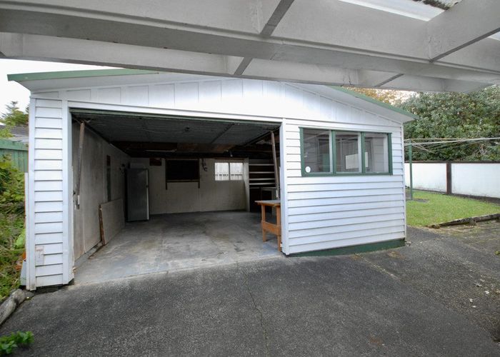  at 48 Salamanca Road, Sunnynook, Auckland
